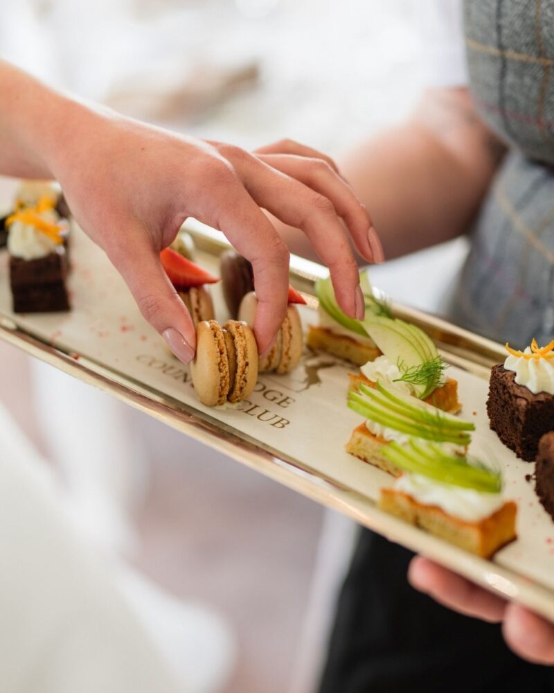 Cambridge Country Club Wedding Venue (10)